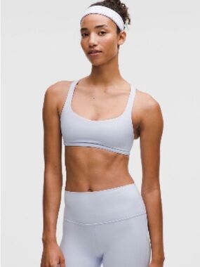 Lulu Sports Bra 🤍 Serene Blue (Size 8)